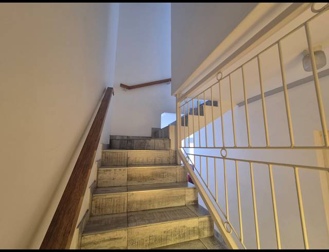 3 BEDROOM FLAT FOR SALE IN THREE RIVERS